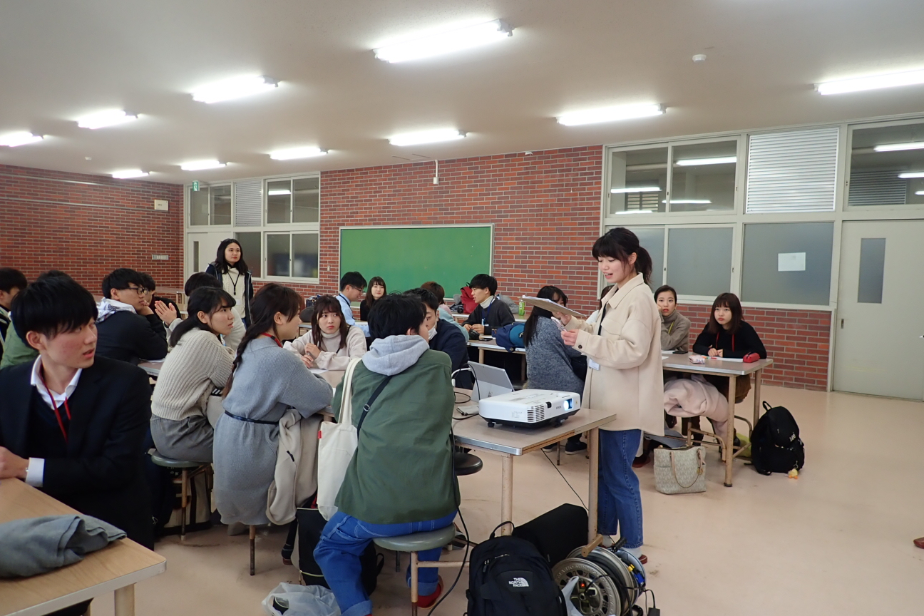 豊富な大学生スタッフ
